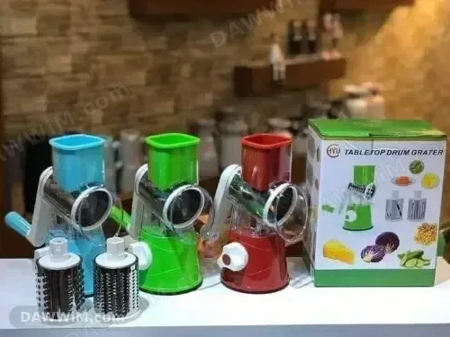 براشة خضار يدوية مع 3 قوالب ستانلس ستيل