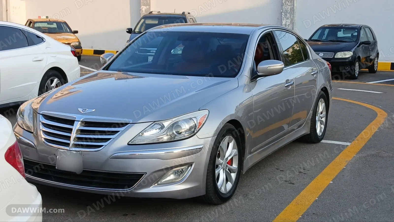 Genesis BH330 2013