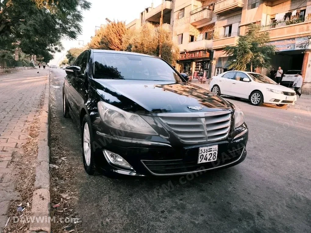 سيارة جينيسيس BH330 موديل 2012 مستعملة للبيع