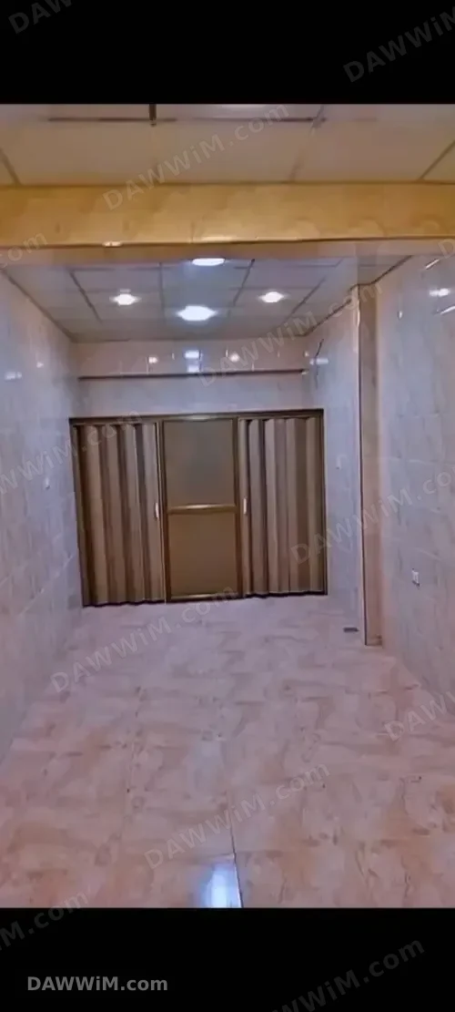 محل تجاري للبيع في بستان القصر - سوق النسوان