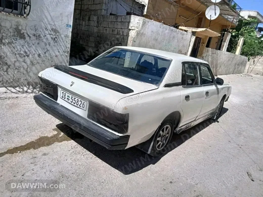 مازدا 929 موديل 1980