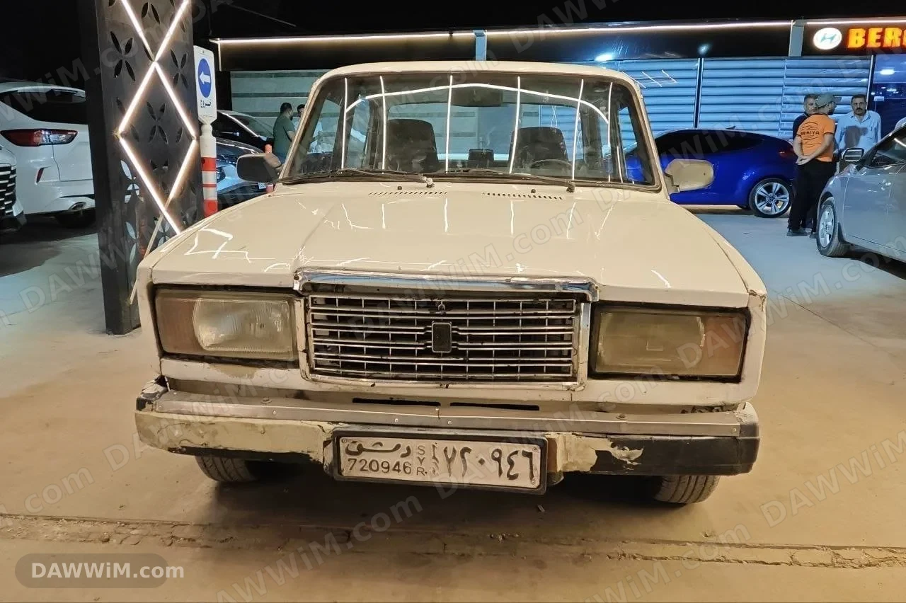 سيارة لادا 107 موديل 2002 للبيع