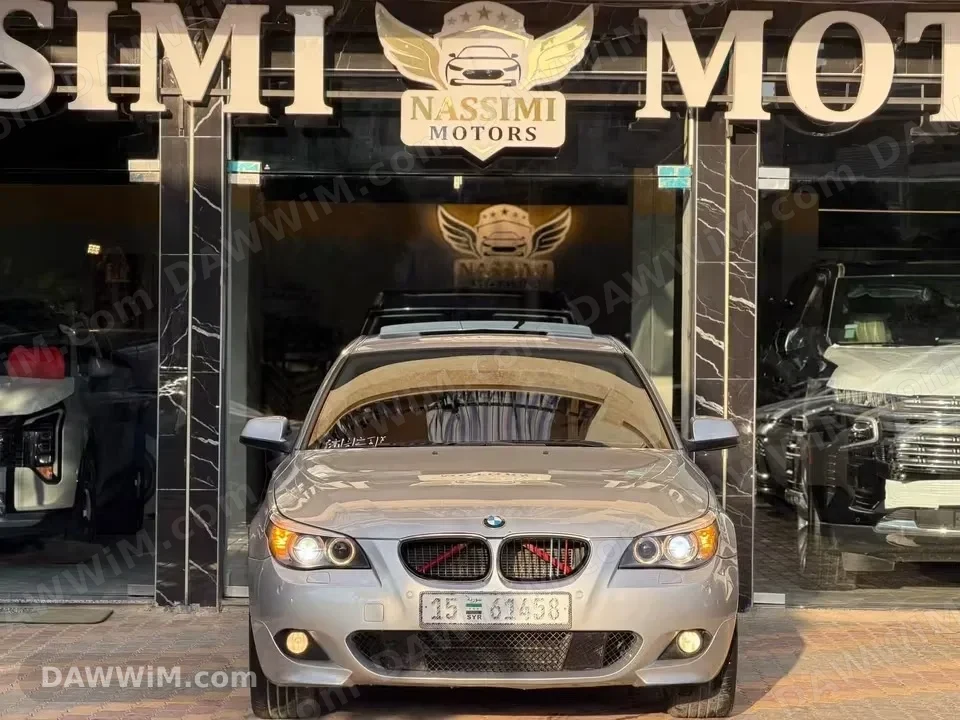 سيارة BMW 528i M Package موديل 2010 للبيع