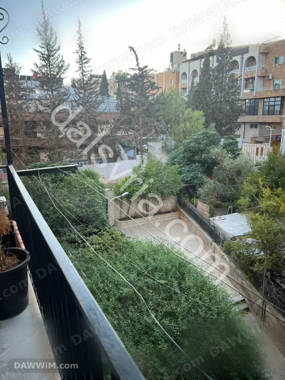 شقة للبيع في المزة جبل 125م