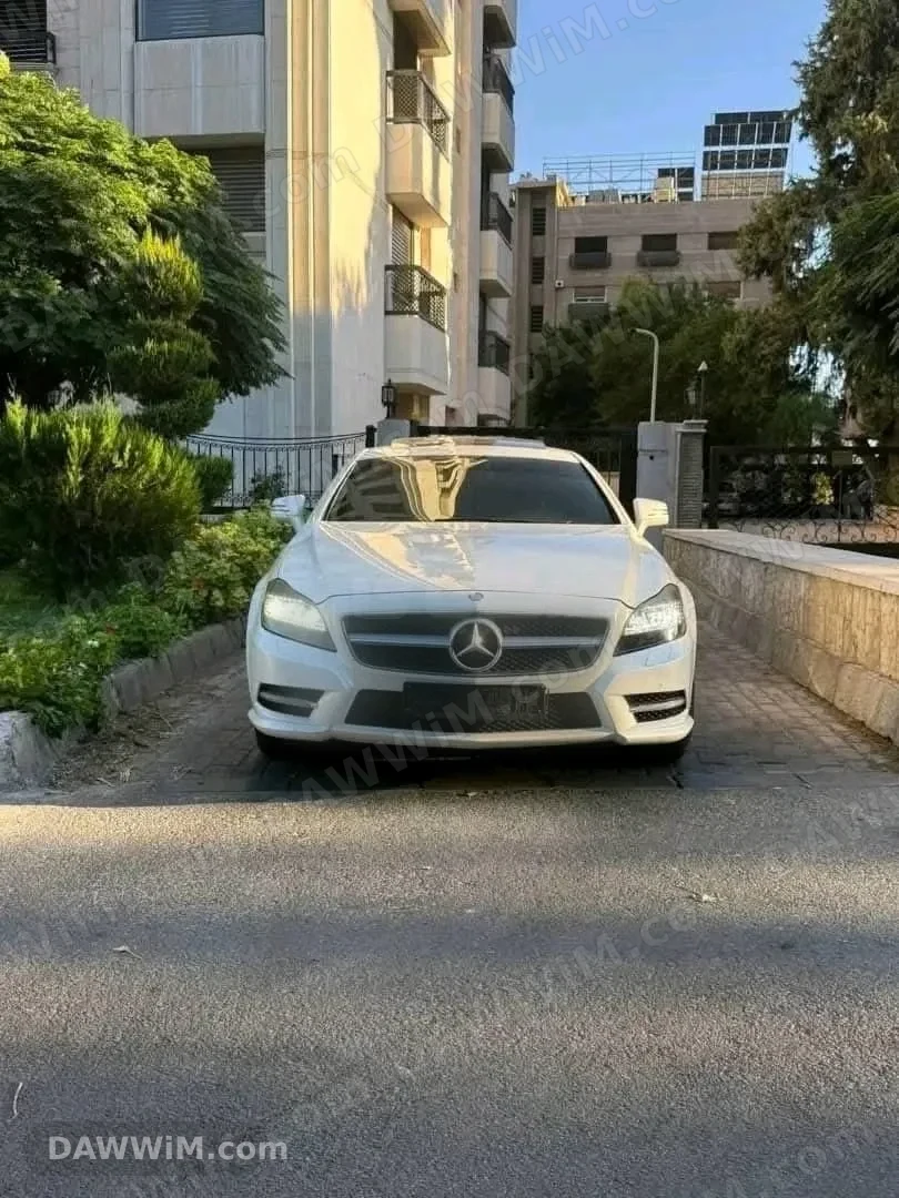مرسيدس بينز CLS 500 موديل 2012