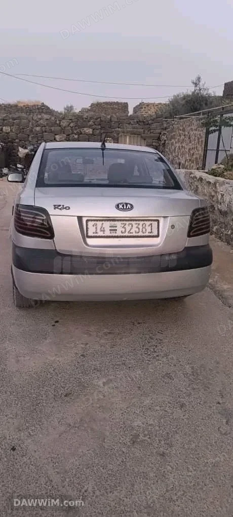 كيا ريو موديل 2005 للبيع