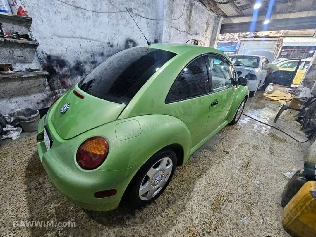فولكس فاكن بيتل موديل 2002