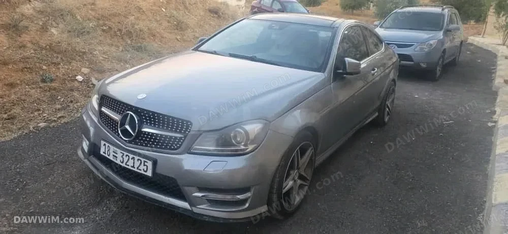 مرسيدس بينز C 250 موديل 2012
