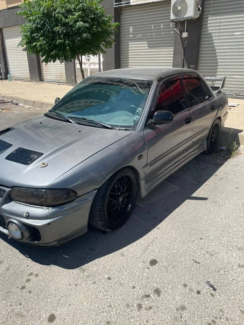 ميتسوبيشي لانسر 1993 معدلة تيربو 4×4 للبيع