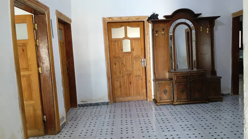 مزارع فاخرة للإيجار في نيرب
