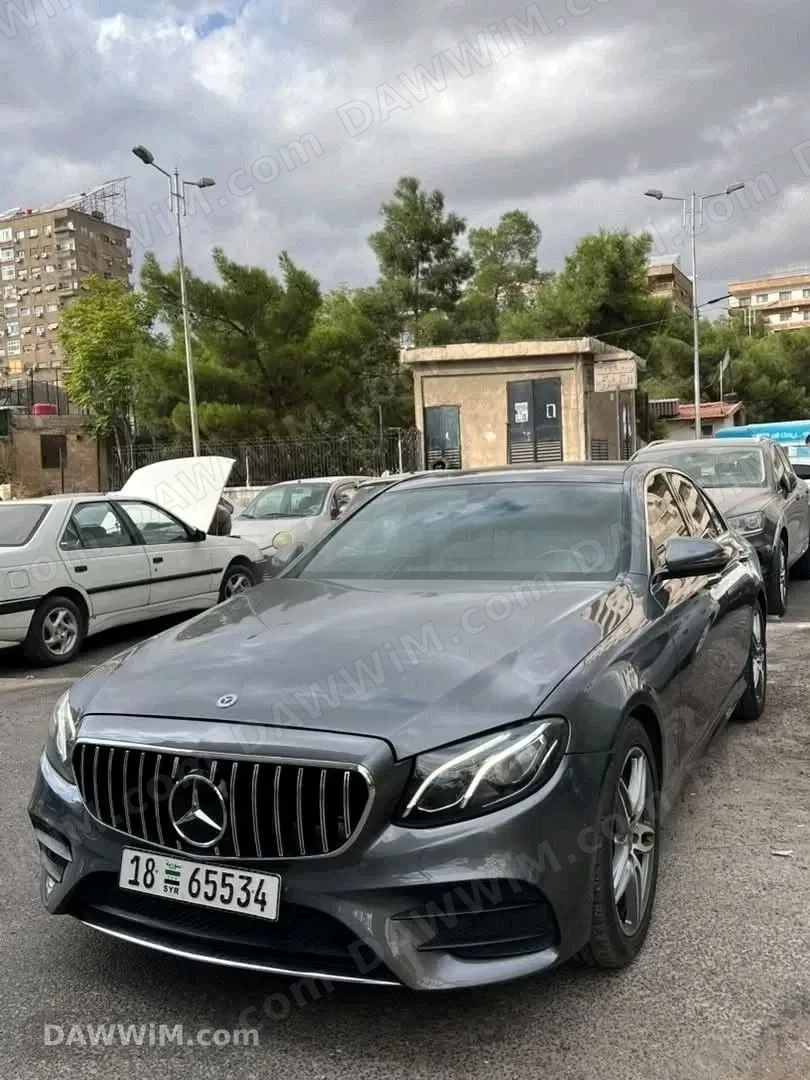مرسيدس بينز E300 موديل 2017