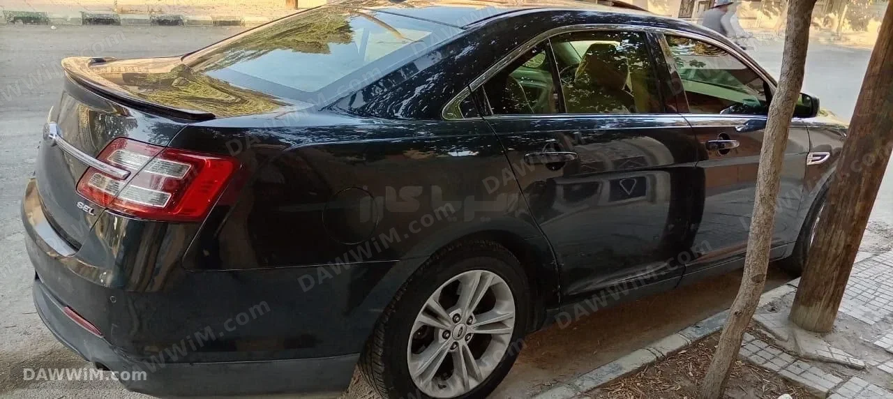 فورد توروس SEL موديل 2015 للبيع