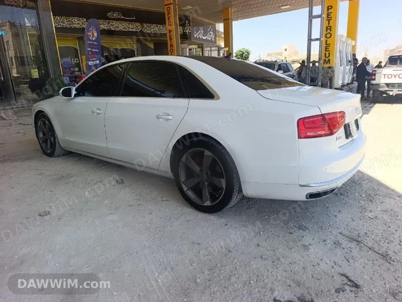 اودي A8 موديل 2014 بحالة ممتازة