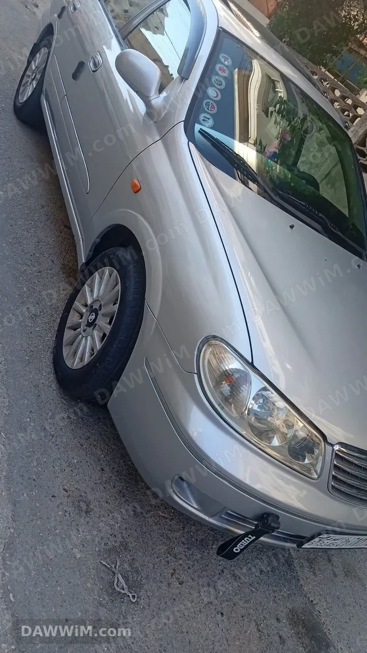 نيسان صني موديل 2006