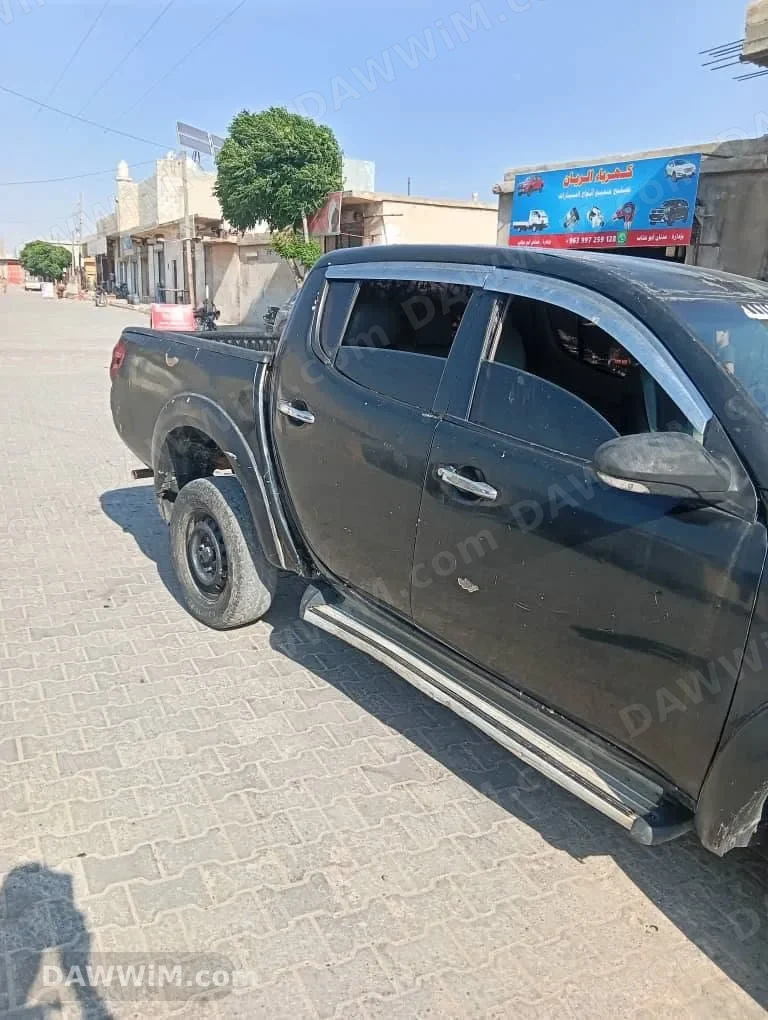 ميتسوبيشي L200 موديل 2006