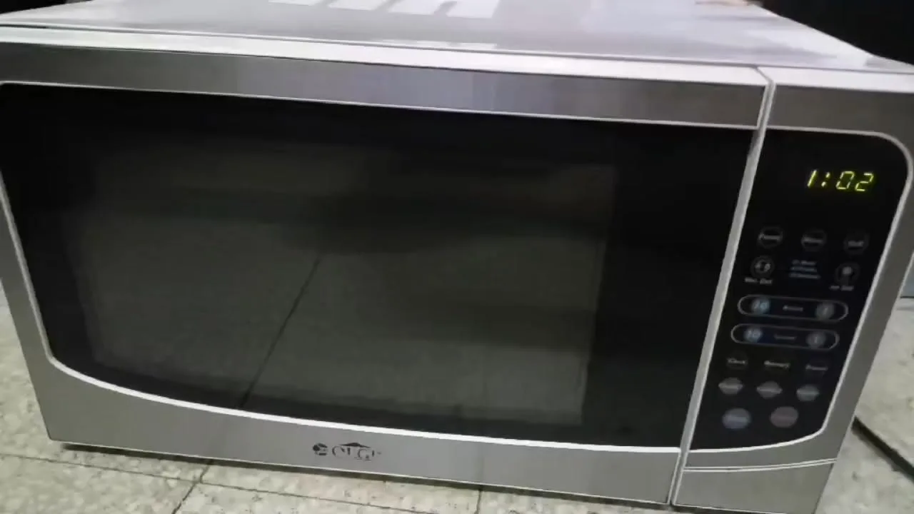 ميكرويف LG للبيع بشاشة لمس 24 لتر