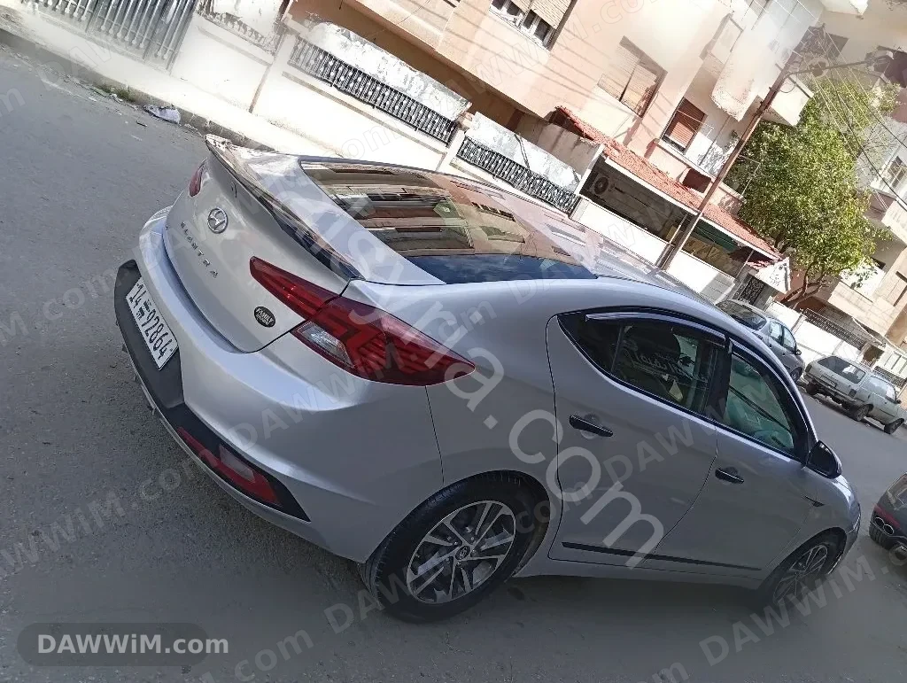 هيونداي النترا 2019 للإيجار الشهري