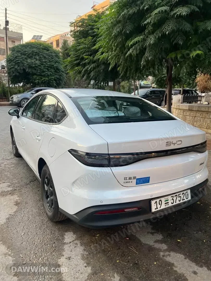 سيارة BYD Seal 05 موديل 2025 للبيع