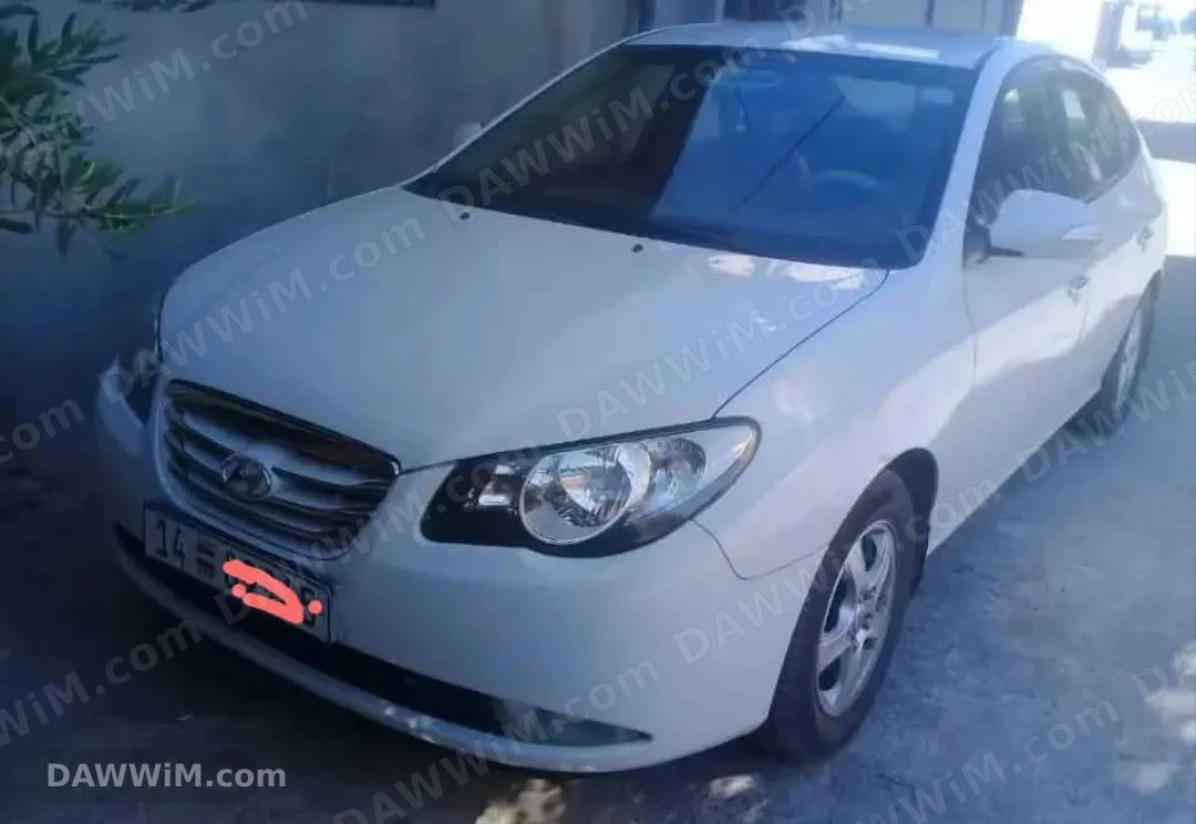 هيونداي إلنترا 2010 بيضاء للبيع في حمص
