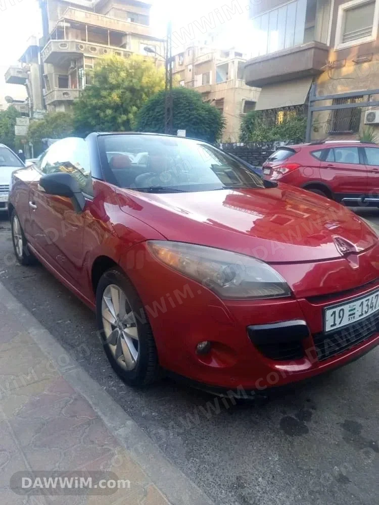 رينو ميغان 2013 مكشوفة للبيع