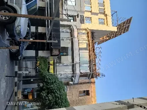 مبنى تجاري للاستثمار في دمشق