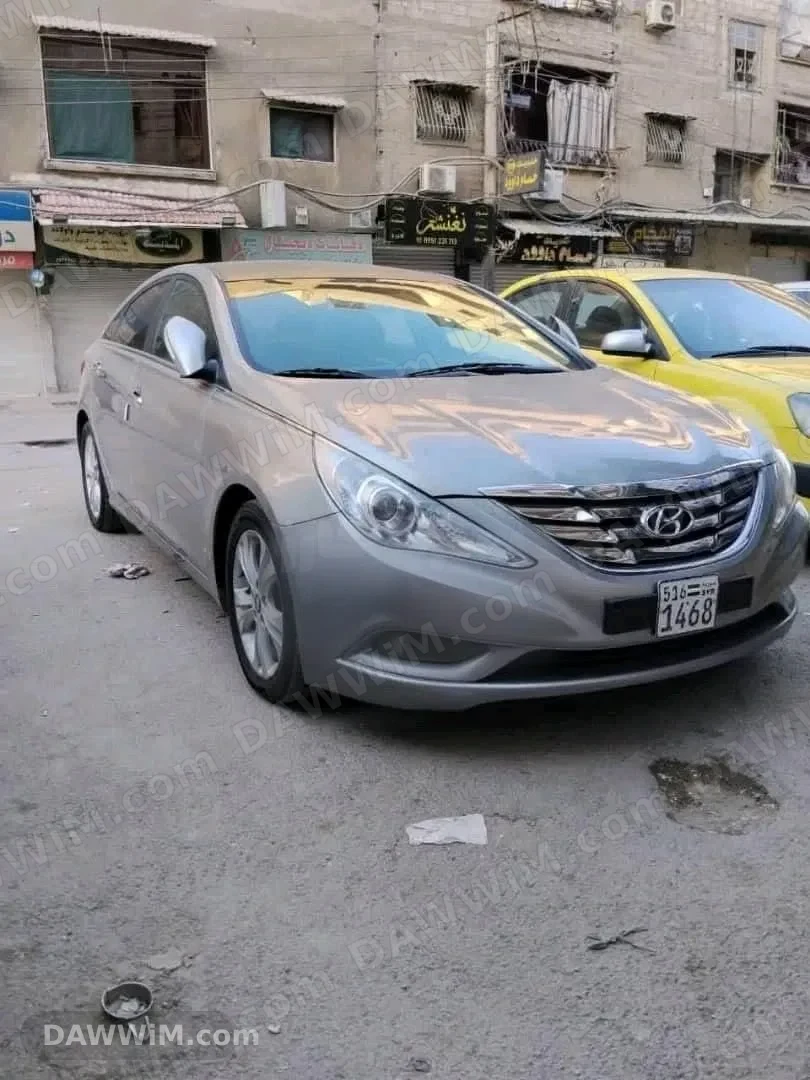 هيونداي سوناتا موديل 2012 للبيع