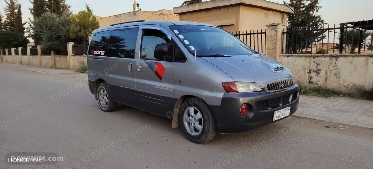 فان قصير للبيع موديل 2002
