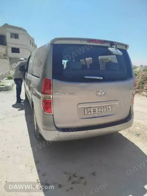 سيارة هيونداي ستاركس للبيع