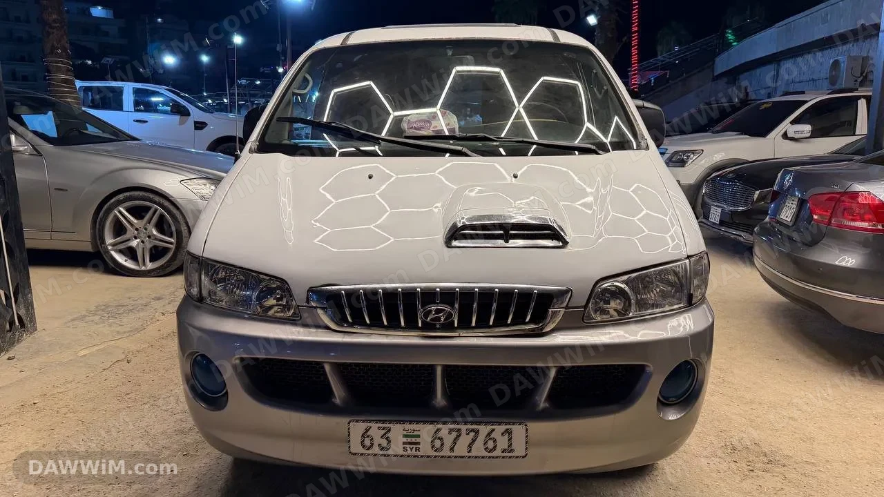 هيونداي ستاركس للبيع 2001