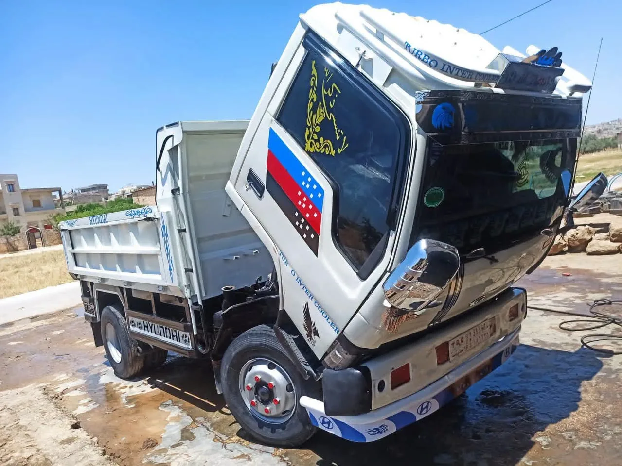 قلاب هيونداي مع برّاد ومواصفات جاهزة