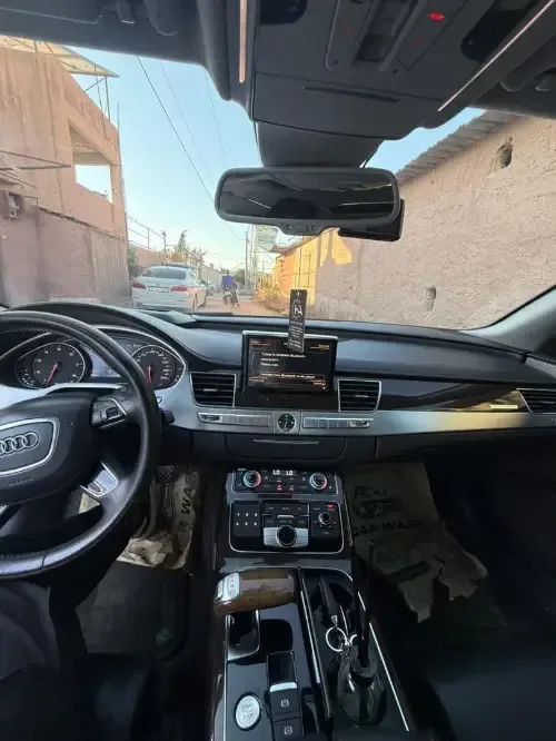Audi A8L 60 TFSI موديل 2015 للبيع