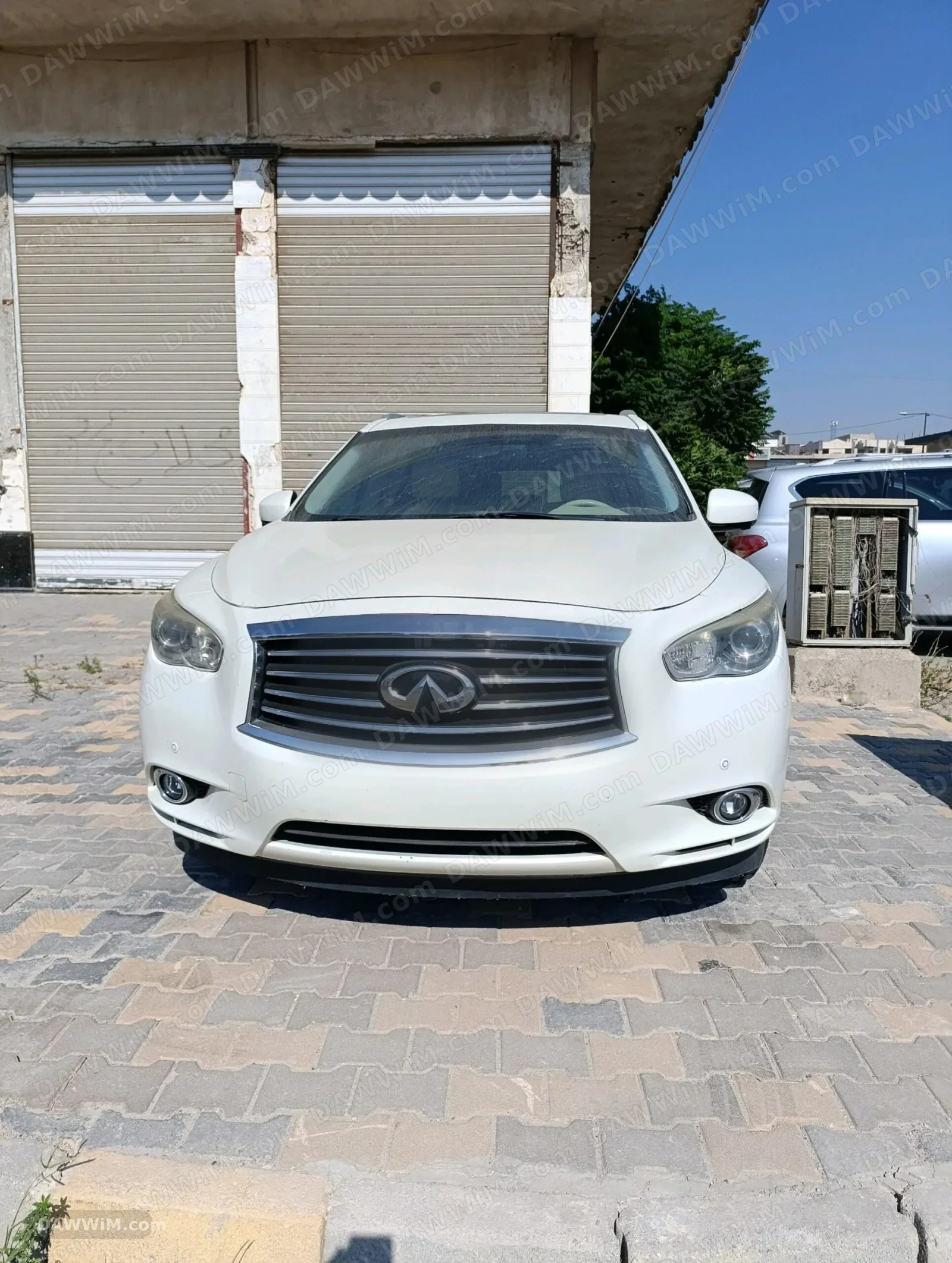 انفينيتي QX56 موديل 2015 مستعملة للبيع