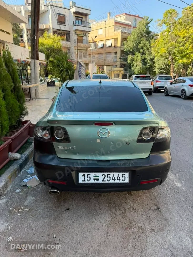 مازدا 3 موديل 2005 للبيع