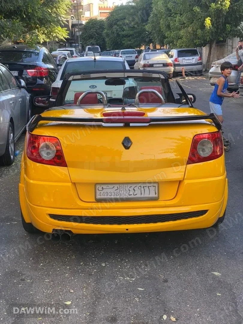 رينو ميغان كشف 2006