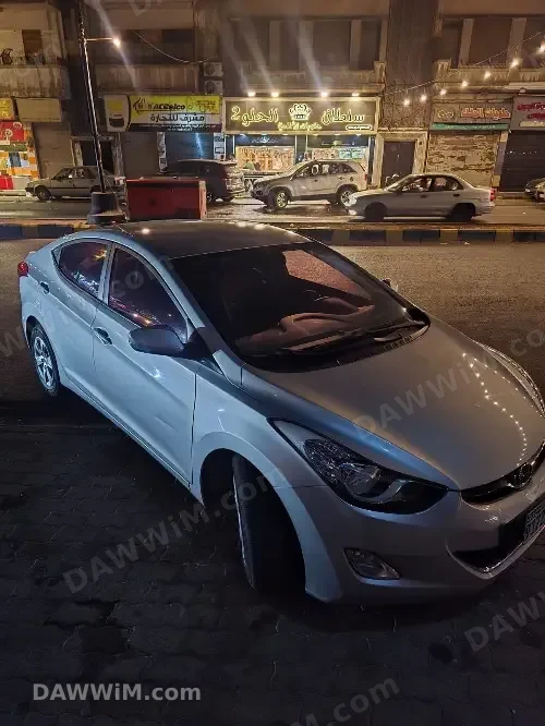 سيارة هيونداي إلنترا للإيجار اليومي والأسبوعي والشهري